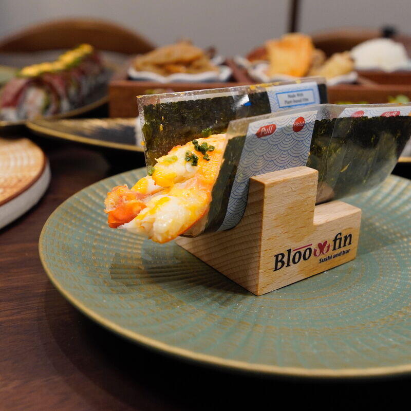Baked King Crab (hand roll)